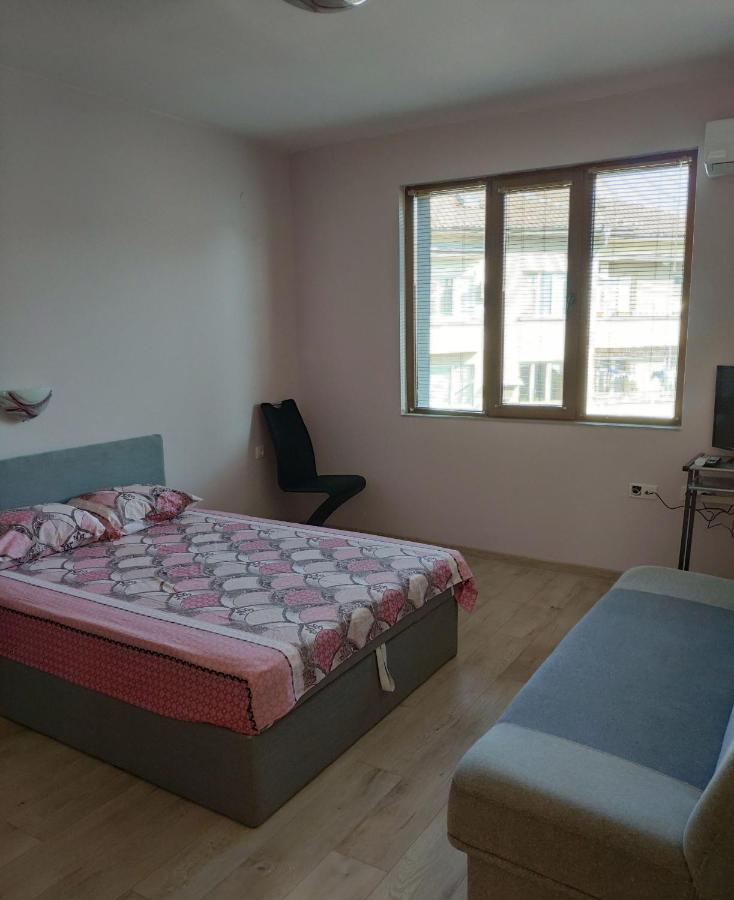 Liliya Apartment Pleven Exterior foto