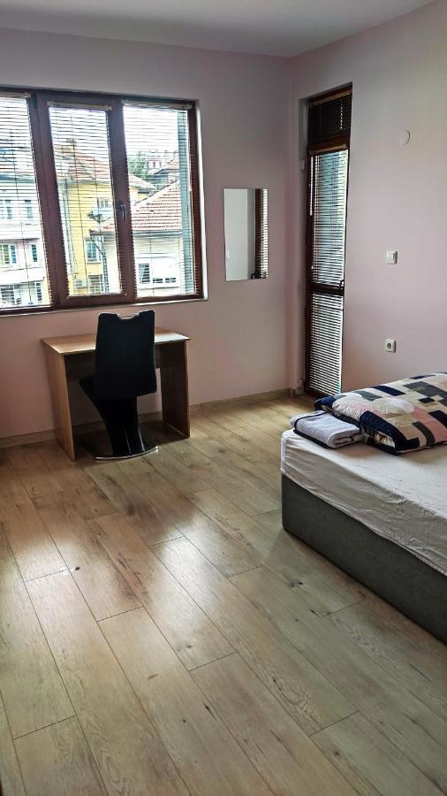Liliya Apartment Pleven Exterior foto